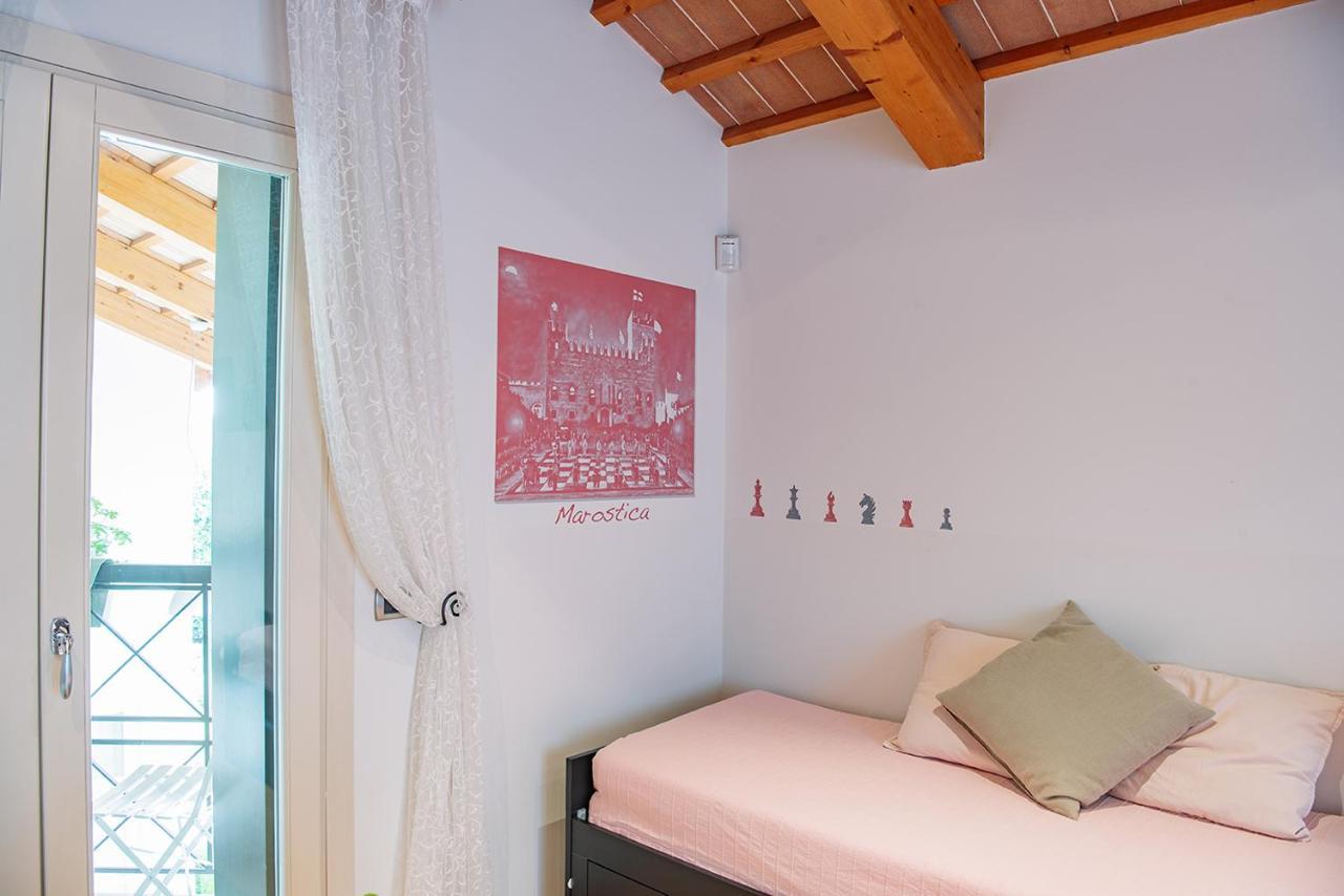Rosa Del Grappa Bed and Breakfast Exteriör bild